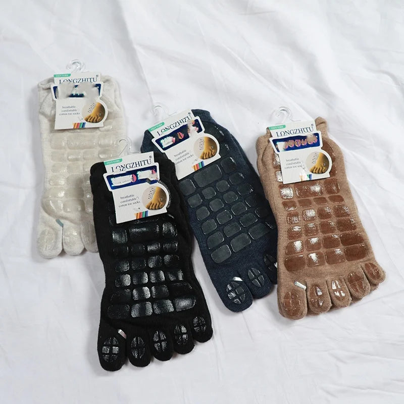 Men's Winter Thick Five-Fingers Socks Warm Non-Slip Fitness Toe Socks Low Calf Slipper Male Floor Wear for Indoor Comfort