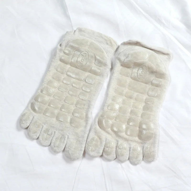 Men's Winter Thick Five-Fingers Socks Warm Non-Slip Fitness Toe Socks Low Calf Slipper Male Floor Wear for Indoor Comfort